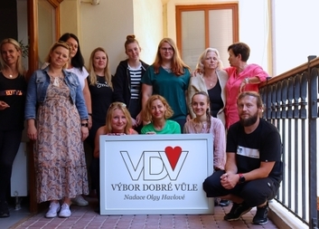 Úspěšně proběhl první kurz „Nácvik manipulace s nehybným a málo pohyblivým klientem"