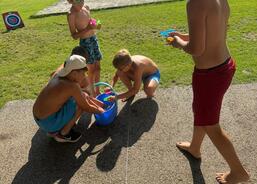 Rychle nabít a pryč!