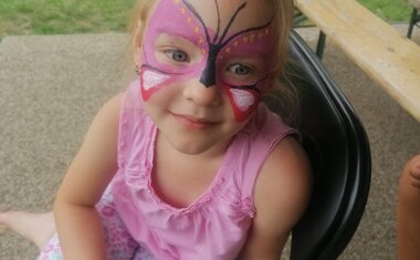 Motýlek, kam se podíváš.