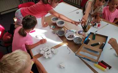 Malování na sádrové odlitky.