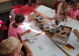 Malování na sádrové odlitky.