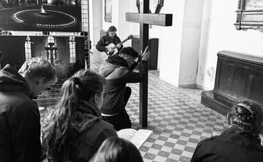 Křížová cesta rodičů, kteří přišli o dítě